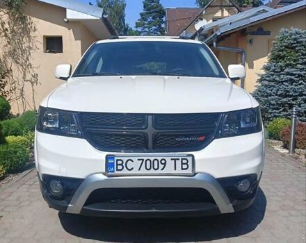 Белый Додж Джорни, объемом двигателя 3.6 л и пробегом 140 тыс. км за 16000 $, фото 2 на Automoto.ua