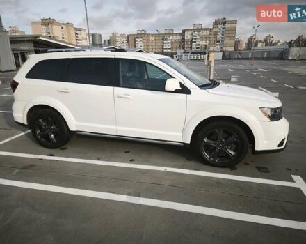 Білий Додж Джорні, об'ємом двигуна 3.6 л та пробігом 103 тис. км за 14000 $, фото 11 на Automoto.ua