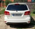 Белый Додж Джорни, объемом двигателя 2.36 л и пробегом 60 тыс. км за 13500 $, фото 5 на Automoto.ua