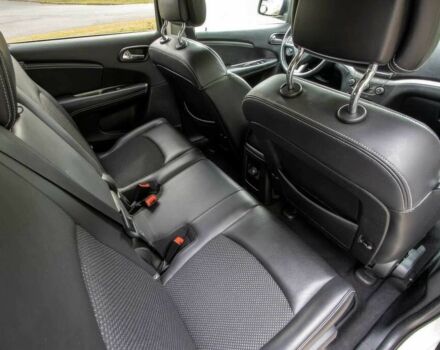 Білий Додж Джорні, об'ємом двигуна 3.6 л та пробігом 33 тис. км за 6300 $, фото 11 на Automoto.ua