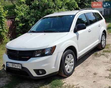 Белый Додж Джорни, объемом двигателя 2.36 л и пробегом 60 тыс. км за 13500 $, фото 7 на Automoto.ua