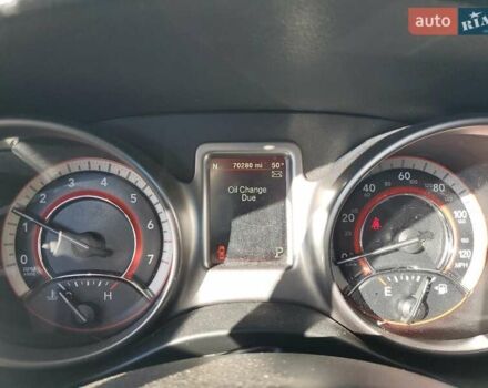 Белый Додж Джорни, объемом двигателя 3.6 л и пробегом 70 тыс. км за 1100 $, фото 8 на Automoto.ua