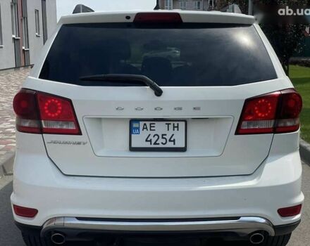 Белый Додж Джорни, объемом двигателя 3.6 л и пробегом 154 тыс. км за 14700 $, фото 4 на Automoto.ua