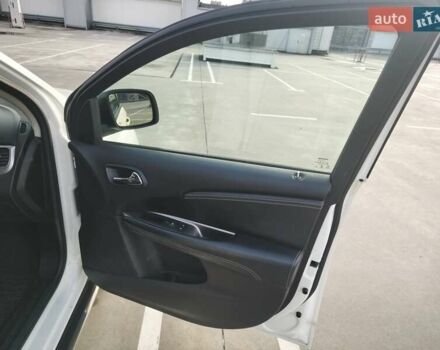 Білий Додж Джорні, об'ємом двигуна 3.6 л та пробігом 103 тис. км за 14000 $, фото 31 на Automoto.ua