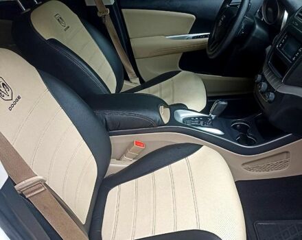 Білий Додж Джорні, об'ємом двигуна 2.4 л та пробігом 165 тис. км за 10500 $, фото 12 на Automoto.ua