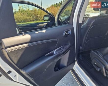 Белый Додж Джорни, объемом двигателя 3.6 л и пробегом 185 тыс. км за 14500 $, фото 9 на Automoto.ua