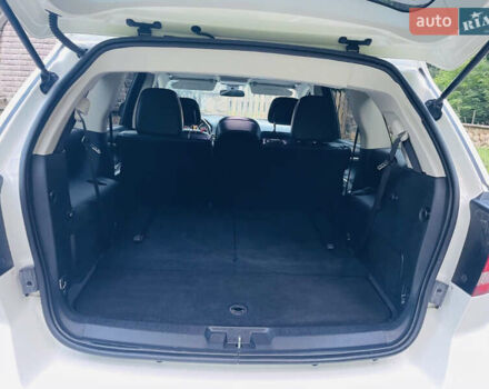 Белый Додж Джорни, объемом двигателя 3.6 л и пробегом 135 тыс. км за 15000 $, фото 20 на Automoto.ua