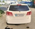 Белый Додж Джорни, объемом двигателя 2.36 л и пробегом 105 тыс. км за 11300 $, фото 6 на Automoto.ua