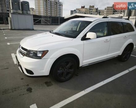 Білий Додж Джорні, об'ємом двигуна 3.6 л та пробігом 103 тис. км за 14000 $, фото 5 на Automoto.ua