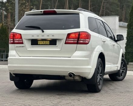 Белый Додж Джорни, объемом двигателя 2.4 л и пробегом 49 тыс. км за 13350 $, фото 8 на Automoto.ua