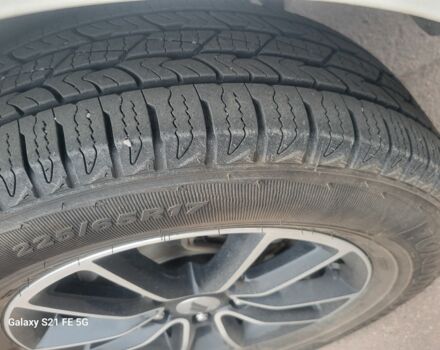 Белый Додж Джорни, объемом двигателя 2.4 л и пробегом 65 тыс. км за 11900 $, фото 9 на Automoto.ua