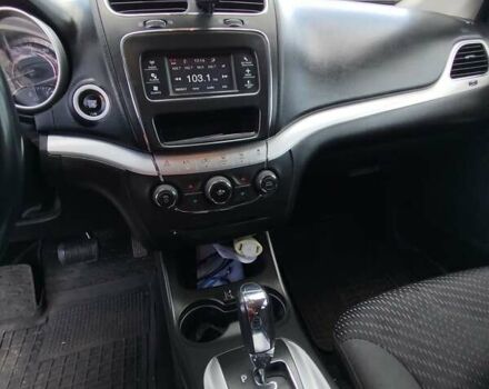 Белый Додж Джорни, объемом двигателя 2.36 л и пробегом 137 тыс. км за 13500 $, фото 10 на Automoto.ua