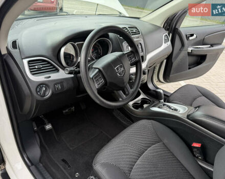 Білий Додж Джорні, об'ємом двигуна 2.36 л та пробігом 122 тис. км за 11850 $, фото 28 на Automoto.ua