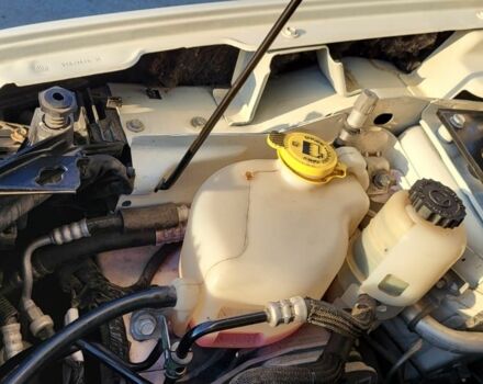 Білий Додж Джорні, об'ємом двигуна 2.4 л та пробігом 42 тис. км за 13200 $, фото 2 на Automoto.ua