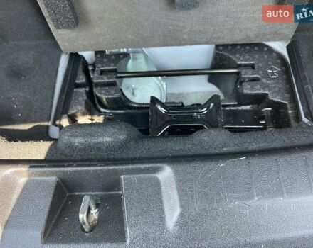 Белый Додж Джорни, объемом двигателя 2.36 л и пробегом 152 тыс. км за 12499 $, фото 24 на Automoto.ua