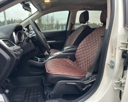 Белый Додж Джорни, объемом двигателя 2.4 л и пробегом 49 тыс. км за 13350 $, фото 16 на Automoto.ua