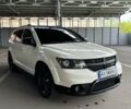 Белый Додж Джорни, объемом двигателя 3.6 л и пробегом 145 тыс. км за 13500 $, фото 1 на Automoto.ua