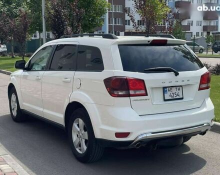 Белый Додж Джорни, объемом двигателя 3.6 л и пробегом 154 тыс. км за 14700 $, фото 9 на Automoto.ua