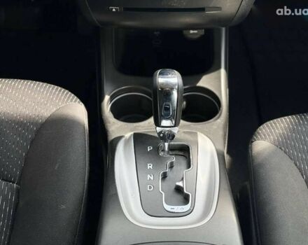 Белый Додж Джорни, объемом двигателя 3.6 л и пробегом 154 тыс. км за 14700 $, фото 20 на Automoto.ua