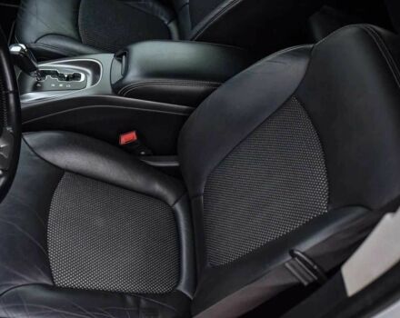 Белый Додж Джорни, объемом двигателя 3.6 л и пробегом 128 тыс. км за 8200 $, фото 18 на Automoto.ua