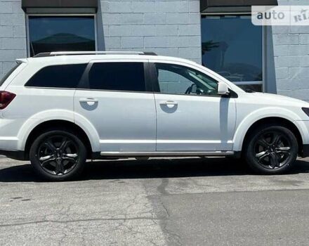 Белый Додж Джорни, объемом двигателя 0 л и пробегом 122 тыс. км за 3000 $, фото 7 на Automoto.ua