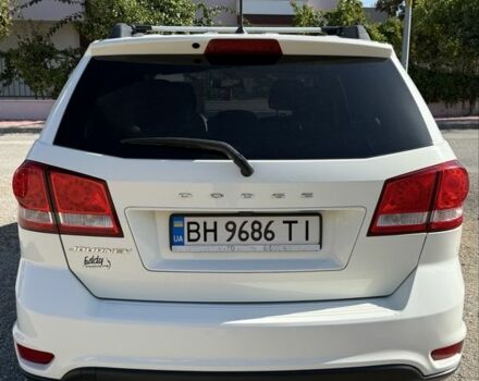 Белый Додж Джорни, объемом двигателя 2.4 л и пробегом 80 тыс. км за 14000 $, фото 15 на Automoto.ua