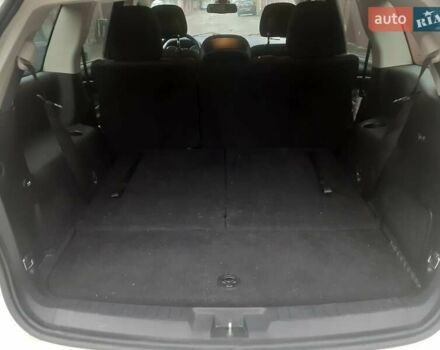 Белый Додж Джорни, объемом двигателя 2.36 л и пробегом 124 тыс. км за 11800 $, фото 25 на Automoto.ua