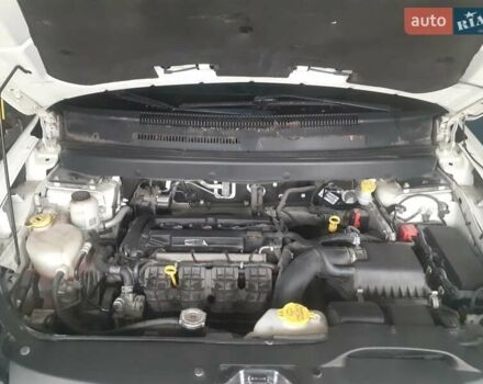 Белый Додж Джорни, объемом двигателя 2.36 л и пробегом 124 тыс. км за 11800 $, фото 27 на Automoto.ua