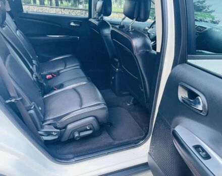 Белый Додж Джорни, объемом двигателя 0 л и пробегом 88 тыс. км за 8800 $, фото 8 на Automoto.ua