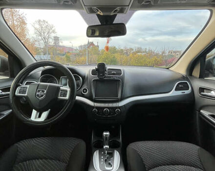 Белый Додж Джорни, объемом двигателя 2.36 л и пробегом 176 тыс. км за 13200 $, фото 11 на Automoto.ua