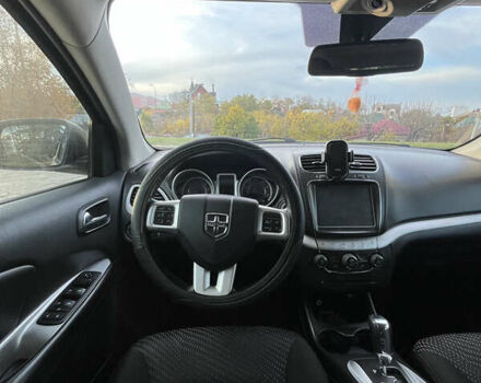 Белый Додж Джорни, объемом двигателя 2.36 л и пробегом 176 тыс. км за 13200 $, фото 8 на Automoto.ua