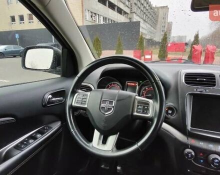 Белый Додж Джорни, объемом двигателя 3.6 л и пробегом 144 тыс. км за 15000 $, фото 15 на Automoto.ua