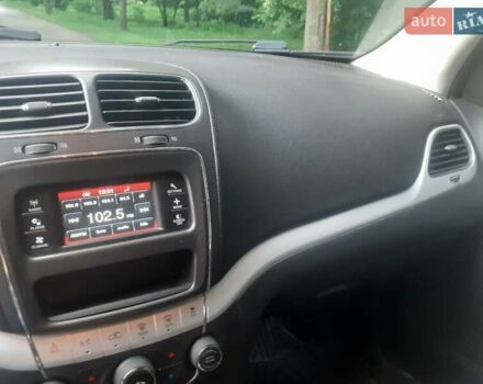 Белый Додж Джорни, объемом двигателя 2.36 л и пробегом 124 тыс. км за 11800 $, фото 15 на Automoto.ua