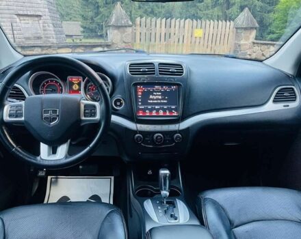 Белый Додж Джорни, объемом двигателя 0 л и пробегом 88 тыс. км за 8800 $, фото 12 на Automoto.ua