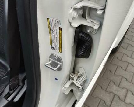 Белый Додж Джорни, объемом двигателя 3.6 л и пробегом 144 тыс. км за 15000 $, фото 12 на Automoto.ua