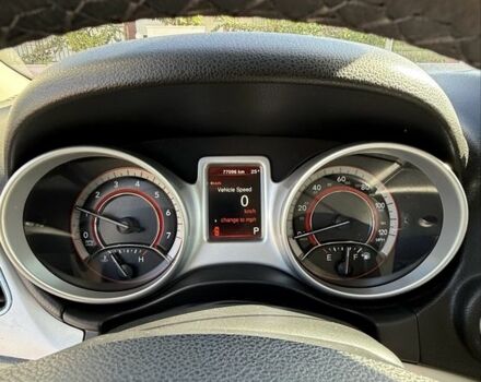 Белый Додж Джорни, объемом двигателя 2.4 л и пробегом 80 тыс. км за 14000 $, фото 11 на Automoto.ua