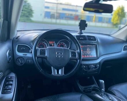 Белый Додж Джорни, объемом двигателя 2.4 л и пробегом 127 тыс. км за 10500 $, фото 15 на Automoto.ua