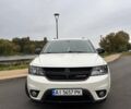 Белый Додж Джорни, объемом двигателя 2.36 л и пробегом 86 тыс. км за 14300 $, фото 4 на Automoto.ua