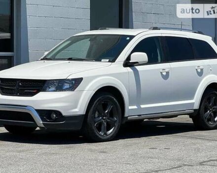 Белый Додж Джорни, объемом двигателя 0 л и пробегом 122 тыс. км за 3000 $, фото 2 на Automoto.ua