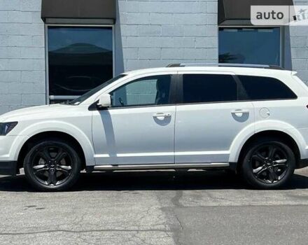 Белый Додж Джорни, объемом двигателя 0 л и пробегом 122 тыс. км за 3000 $, фото 3 на Automoto.ua