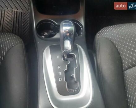 Белый Додж Джорни, объемом двигателя 2.36 л и пробегом 124 тыс. км за 11800 $, фото 18 на Automoto.ua