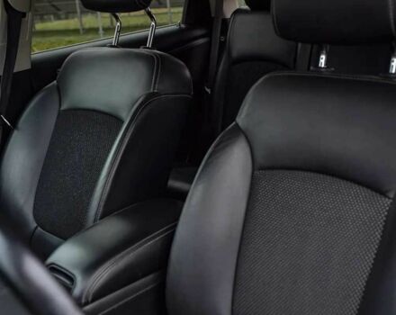 Белый Додж Джорни, объемом двигателя 3.6 л и пробегом 128 тыс. км за 8200 $, фото 17 на Automoto.ua