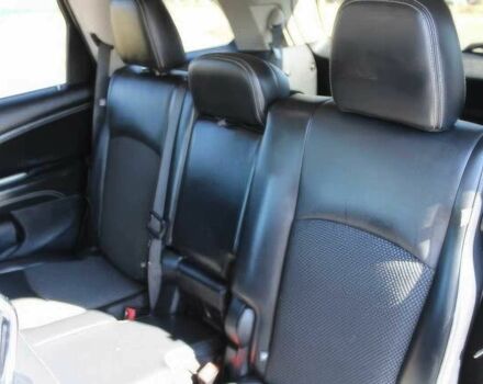 Белый Додж Джорни, объемом двигателя 3.6 л и пробегом 35 тыс. км за 9500 $, фото 12 на Automoto.ua