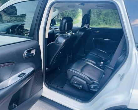 Белый Додж Джорни, объемом двигателя 0 л и пробегом 88 тыс. км за 8800 $, фото 9 на Automoto.ua