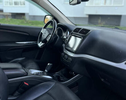 Білий Додж Джорні, об'ємом двигуна 3.61 л та пробігом 87 тис. км за 13700 $, фото 24 на Automoto.ua