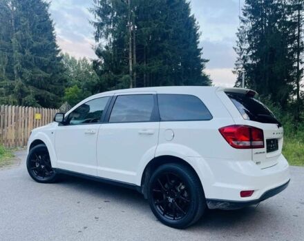 Белый Додж Джорни, объемом двигателя 0 л и пробегом 88 тыс. км за 8800 $, фото 5 на Automoto.ua