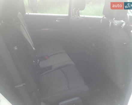 Белый Додж Джорни, объемом двигателя 2.36 л и пробегом 124 тыс. км за 11800 $, фото 22 на Automoto.ua