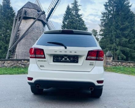 Белый Додж Джорни, объемом двигателя 0 л и пробегом 88 тыс. км за 8800 $, фото 4 на Automoto.ua