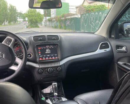 Білий Додж Джорні, об'ємом двигуна 3.6 л та пробігом 99 тис. км за 17700 $, фото 13 на Automoto.ua