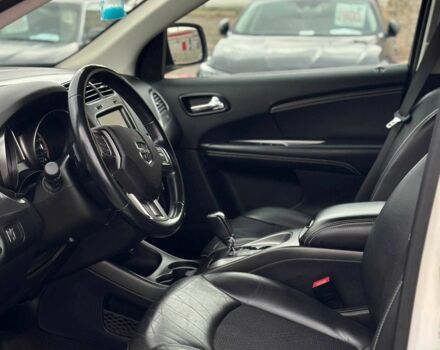 Додж Джорни 2019 в Кривом Роге на Automoto.ua Белый Додж Джорни, объемом двигателя 3.6 л и пробегом 59 тыс. км за 16499 $, фото 7 на Automoto.ua